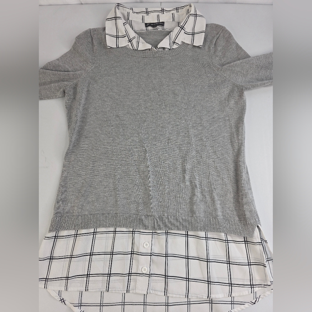 Adrianna Papell Gray Two-fer Sweater with Plaid Accent Size M Office CO-2138 - Picture 8 of 9